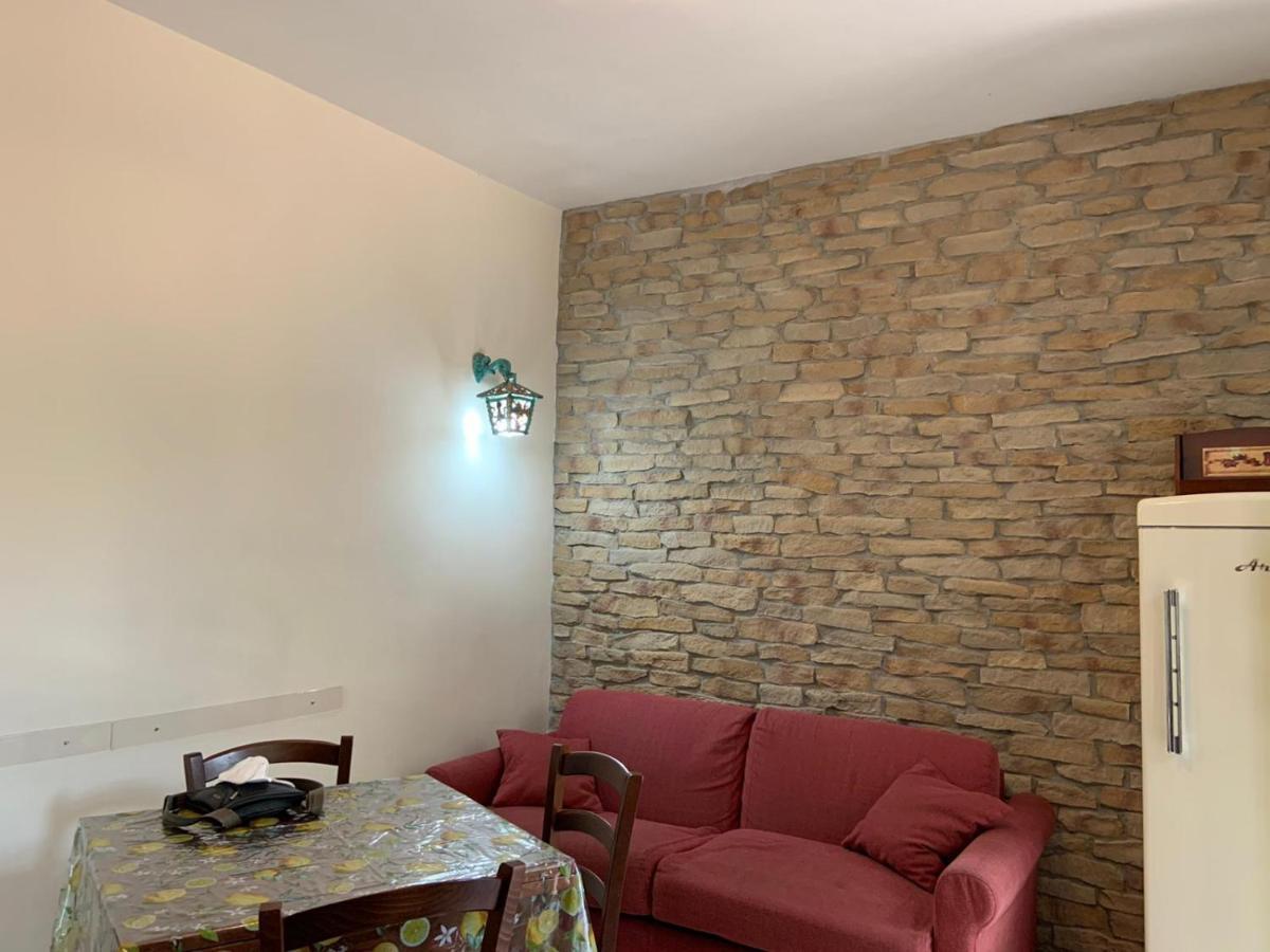Appia Park Apartament 10 Min Dal Colosseo Roma Exterior foto
