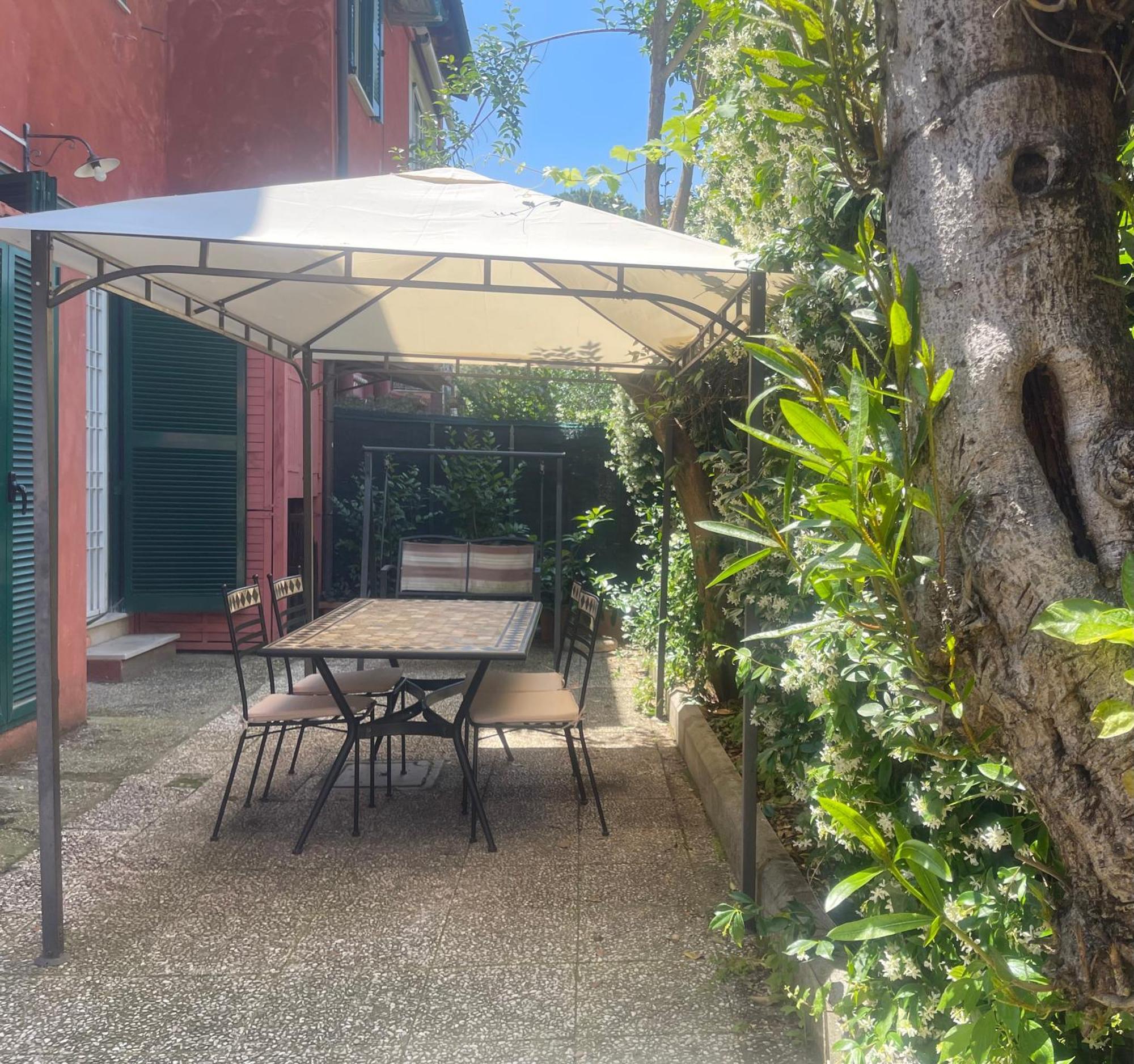 Appia Park Apartament 10 Min Dal Colosseo Roma Exterior foto